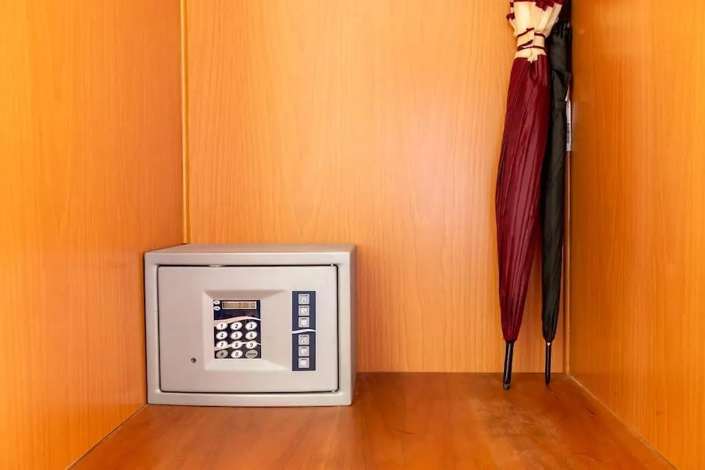 Apartment Tiny Steps To Piazza Di Spagna Rome